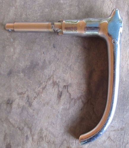 Nos 1937-1941 chevrolet gmc ? white reo ih ? truck exterior door handle