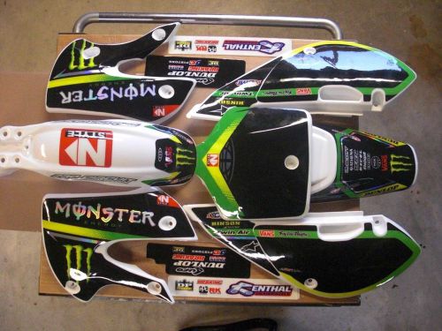 Klx 110 02-09 kx 6502-13 graphic w/ plastics pro circuit monster white