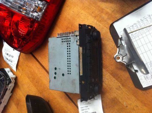 05 06 07 jeep grand cherokee radio am fm cd equalizer digital