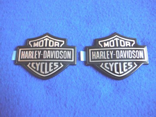 Genuine authentic harley dyna softail street glide fuel tank emblems medallions