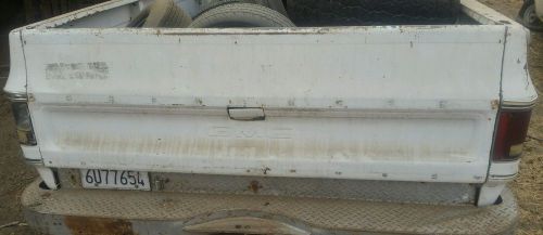 78 79 gmc truck fleetside tailgate 76 77 80 81