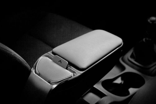 Tailor made armrest centre console armster 2 fit to hyundai i30 2013-2016