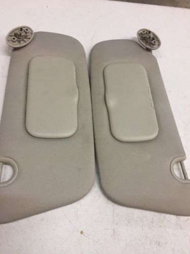 2011 dodge caliber sun visor/shade