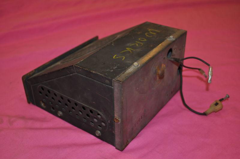 Vintage tube type car radio (unknown manufacturer) - works!, US $75.00, image 2