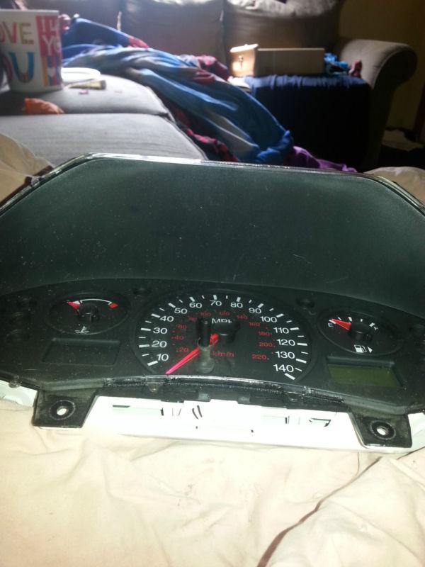 2005 ford focus insterment cluster