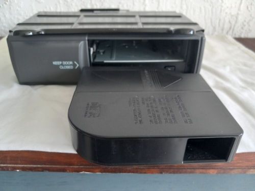 OEM Cadillac 6 DISC CD Changer from 2000 Deville #25674193, US $124.99, image 2