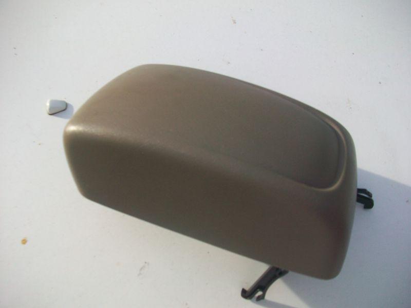 04 nissan sentra 00 01 02 03 04 05 06 clean  console lid arm rest tan  armrest  