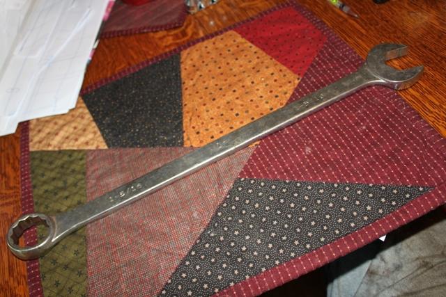 Huge mac wrench 1 5/16 cl42 usa  no owners marks