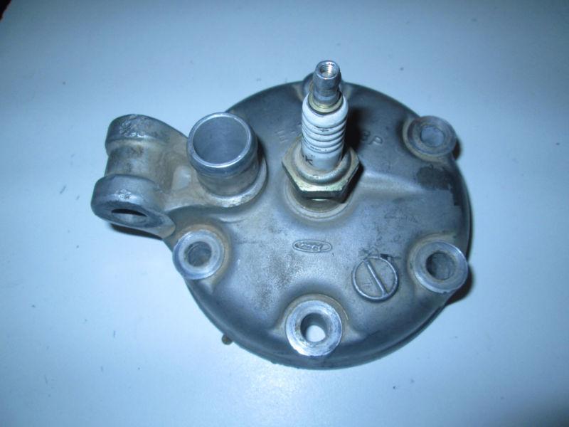 2001 honda cr 250 cr250 (lot b) head 