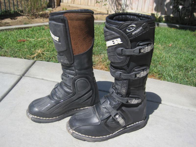 Answer "fazer" - mens size 9, motocross motorcycle mx riding boots 