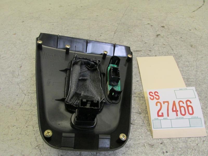 02 03 FREELANDER AUTO A/T FLOOR GEAR SHIFTER TRIM COVER PANEL SOLD AS IS 2814, US $59.99, image 6
