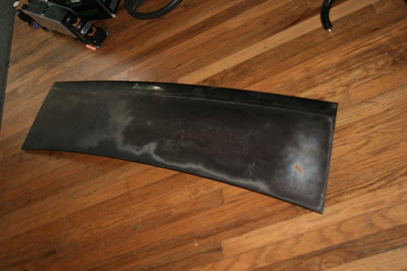 82-92 camaro rear hatch trunk  bolt on and go black nice condition solid