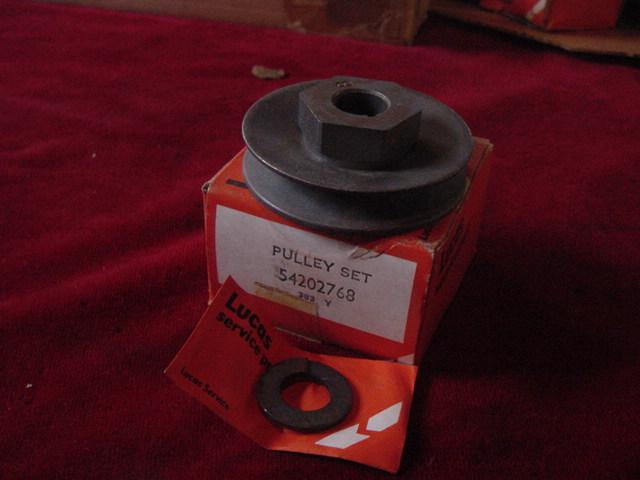 Nos lucas alternator pulley jaguar xj6 triumph tr8 25acr alternator