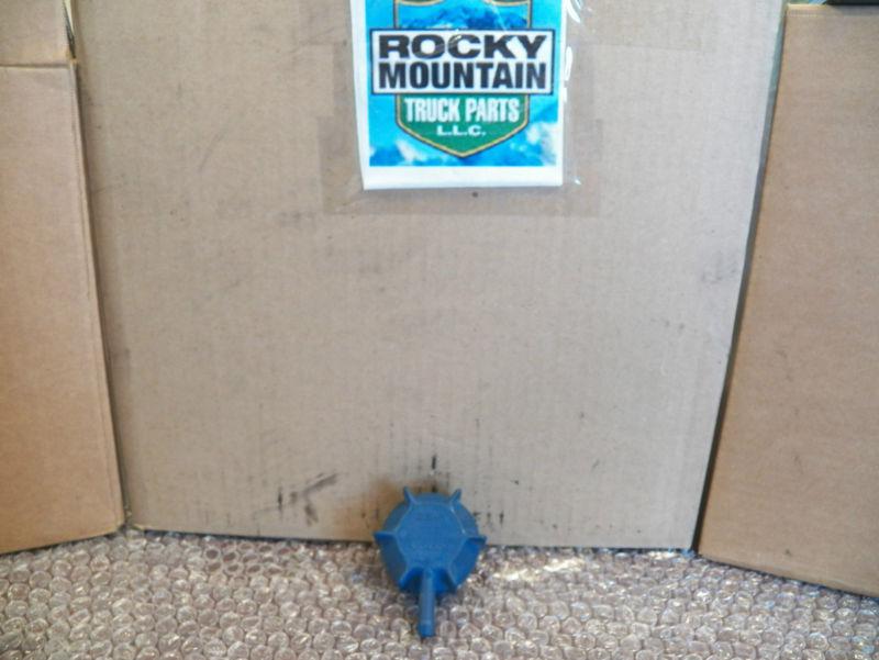 Volvo pressure cap behr p/n 20461002