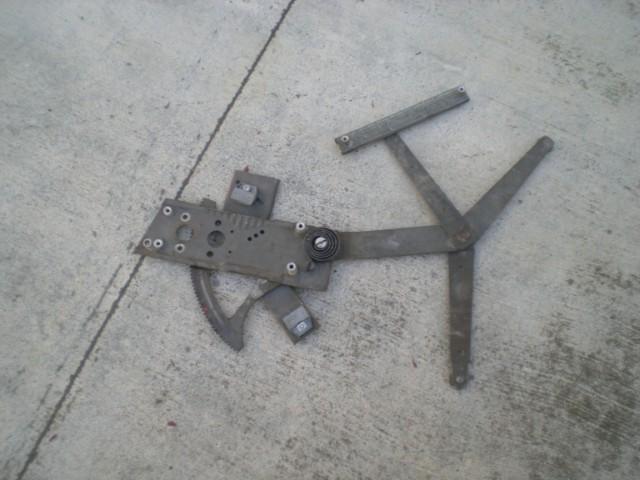 Porsche 911 power window regulator passenger (right) side