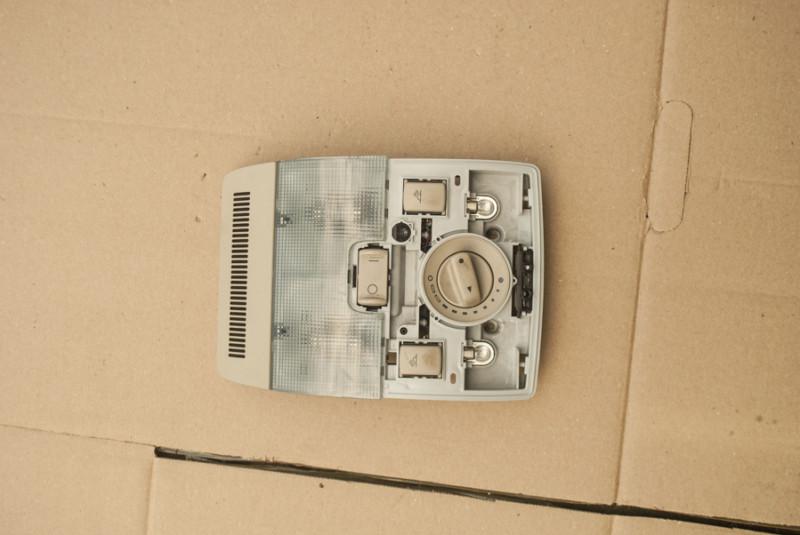Audi a4 overhead light console 8e0951177 beige 2002 thru 2005