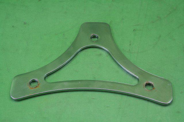 2000 harley davidson touring flhr road king sissy bar passenger backrest bracket