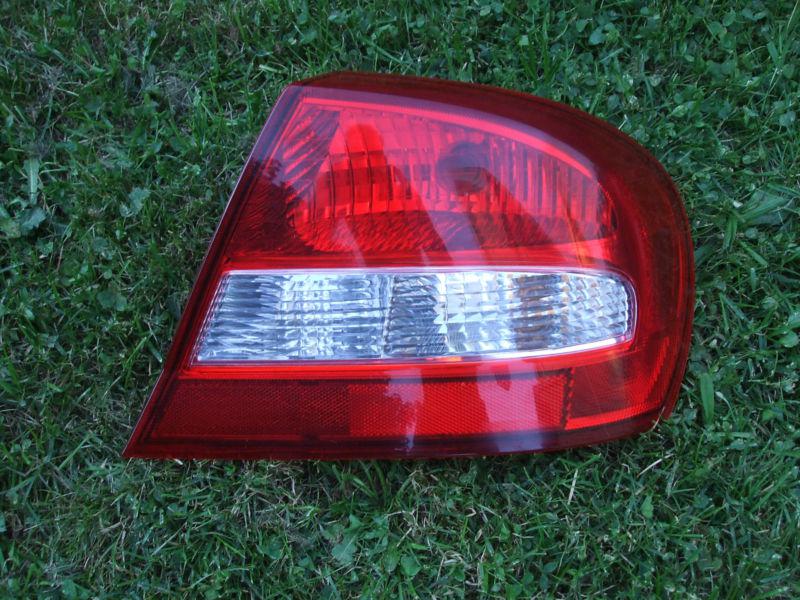 03-05 sebring 2 door passenger right side tail light lamp coupe oem complete exc