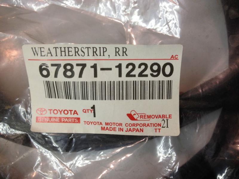 TOYOTA WEATHERSTRIP RIGHT REAR DOOR, US $22.45, image 2