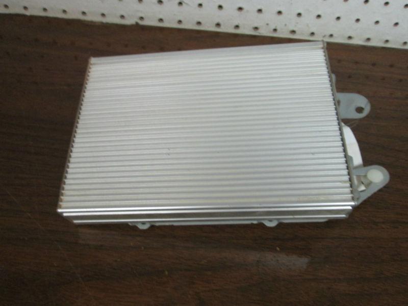 (bb2019) 05 dodge durango   amplifier     56043163ag