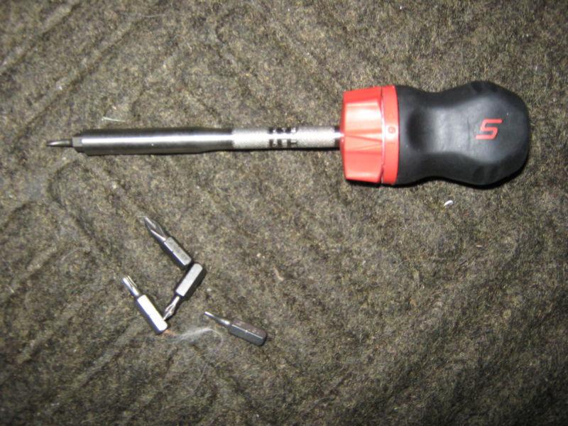 Snap on tools ratcheting magnetic soft grip stubby screwdriver new 