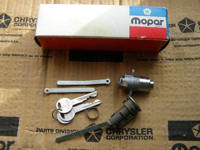 Nos mopar 1966 to 1972 trunk g/b lock pkg challenger charger gtx coronet  