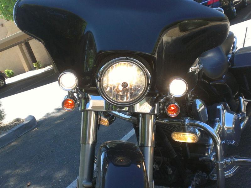 Kuryakyn - 5005 - driving lights