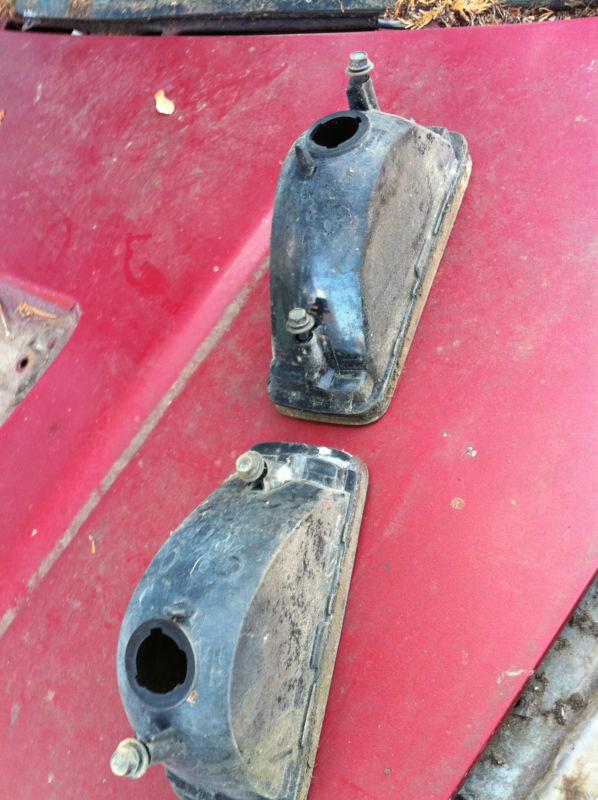 Find PARKING LIGHT TURN SIGNAL LENS USED 8592 IROC CAMARO Z28 FREE