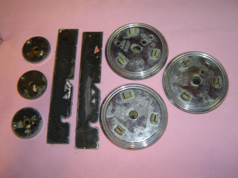 BUICK LeSABRE CHROME VINTAGE EMBLEMS HUB CAP 8 pieces, US $7.99, image 6