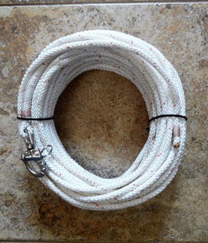 5/16&#034; x 75 ft. dac/polyester halyard, spliced in s/s swivel snap shackle w/red