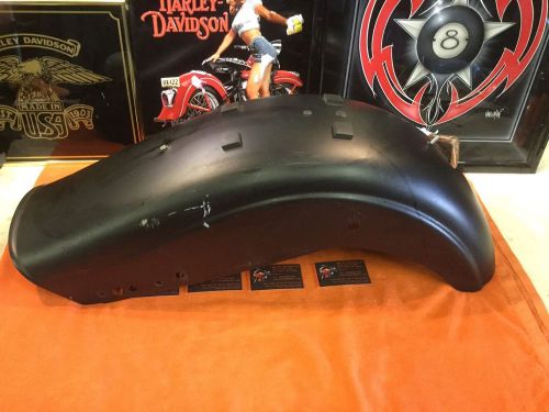 Oem/custom harley wide tire rear fender 2005? dyna?