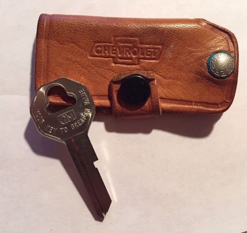 Chevrolet automobiles vintage original nos keyblanksetrare