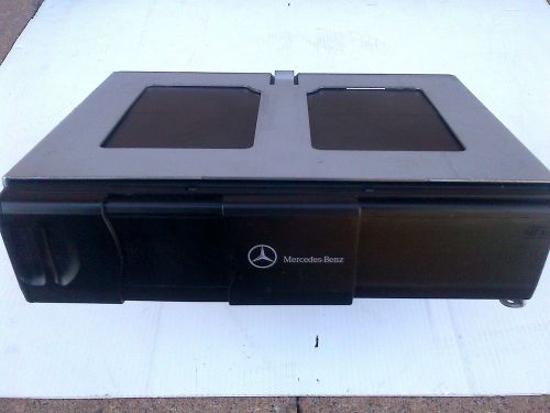 03-11 mercedes r230 sl65 sl55 sl600 6 cd changer magazine cartridge a2208274642