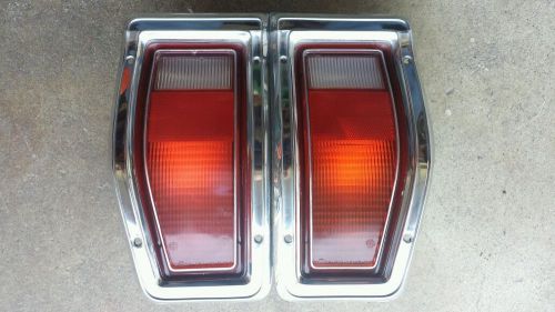 1977 plymouth volare - rear tail lights