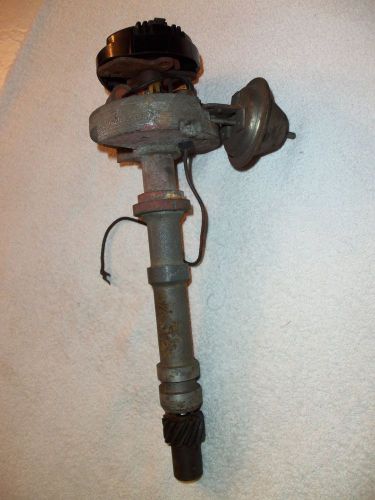 1112042-0g23 chevy distributor 1971 chevy v-8 350 c.i. in ex. condition
