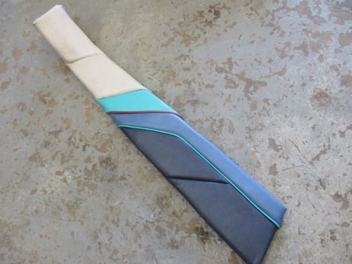 Set of two 1986 bayliner capri 18ft interior front bow wall cushion panels off-w