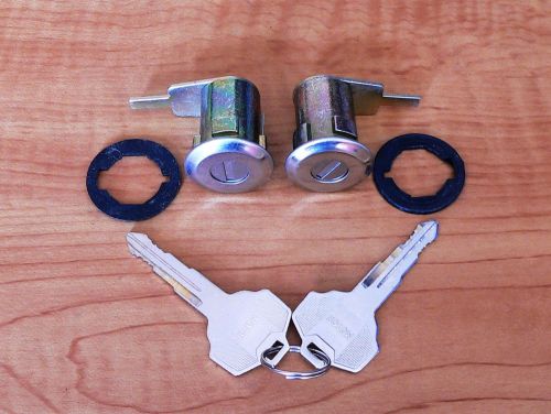 Door lock cylinder set rh &amp; lh pair for datsun truck 720 1980-1986