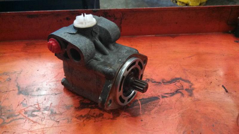 TRW power steering pump, US $100.00, image 3