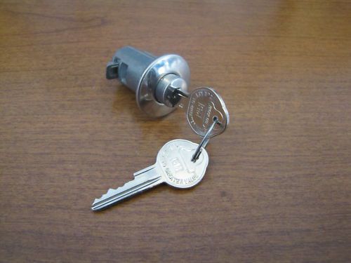 1964-67 gto lemans console lock w/ original style key