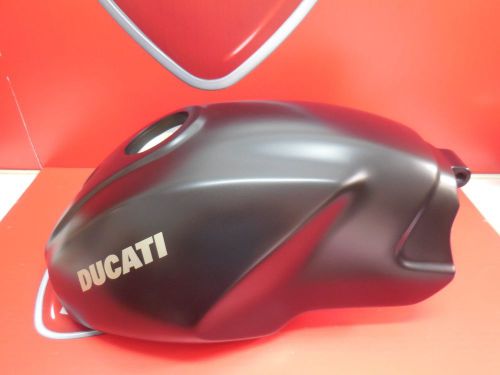 Ducati monster 400 620 750 800 s2r fuel tank gas serbatoio 58630441a
