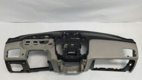 Dash assembly with passenger air bag cracked 10 11 12 13 14 equinox p/n 22816870