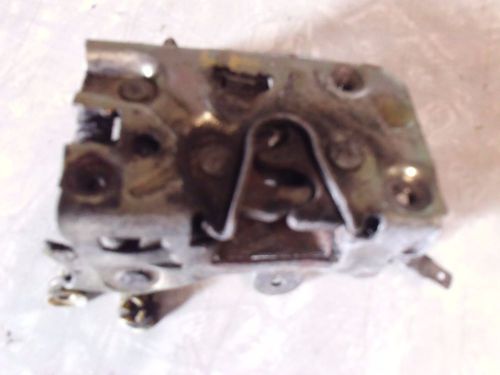 01 02 03 04 05  ford explorer mercury mountaineer door latch lf drivers