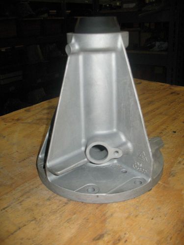 Ford 4406 transfer case t case extension tail housing w/ speed sensor hole