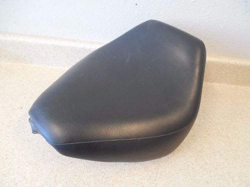 02 yamaha v-star custom xvs650 front seat