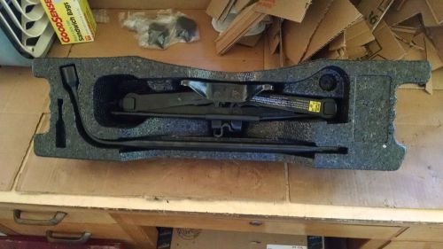 1995 96 97 98 99 20 00 01 02 03 04 05 95-05 sun fire oem jack tools storage rack