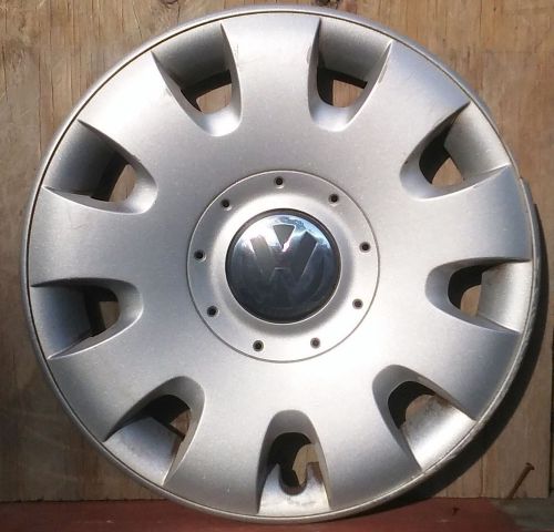 Volkswagen golf, rabbit or jetta hubcap 2005-2010 fits 15 inch wheels 61552 02