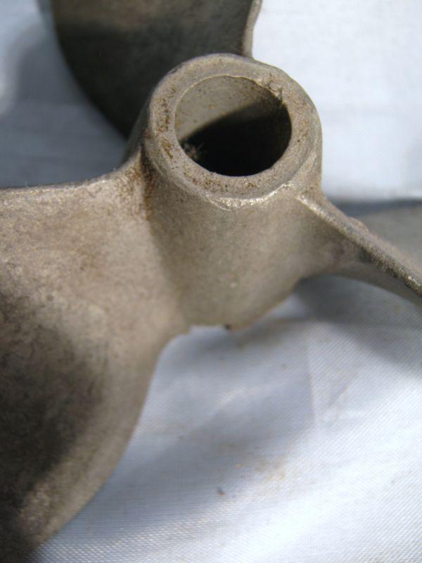 Vintage 3 Blade Aluminum Boat Outboard Propeller For Repair or Decoration, US $12.99, image 5