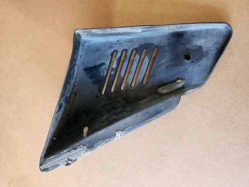 1988 bayliner capri front starboard (right) side window insert trim vent 87,88