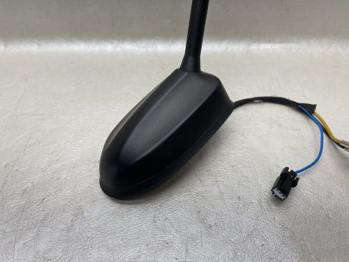 2013 2014 2015 2016 ford escape fusion roof mounted radio antenna w/ mast oem