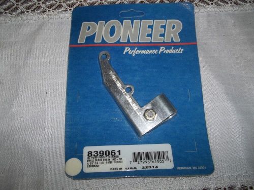 Oil Pump Pick-Up Retainer - SBC - 839061, US $34.95, image 3